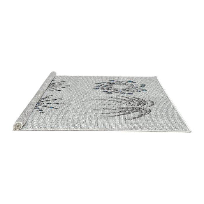 Serging Thickness of Machine Washable Transitional White Smoke Rug, wshpat899