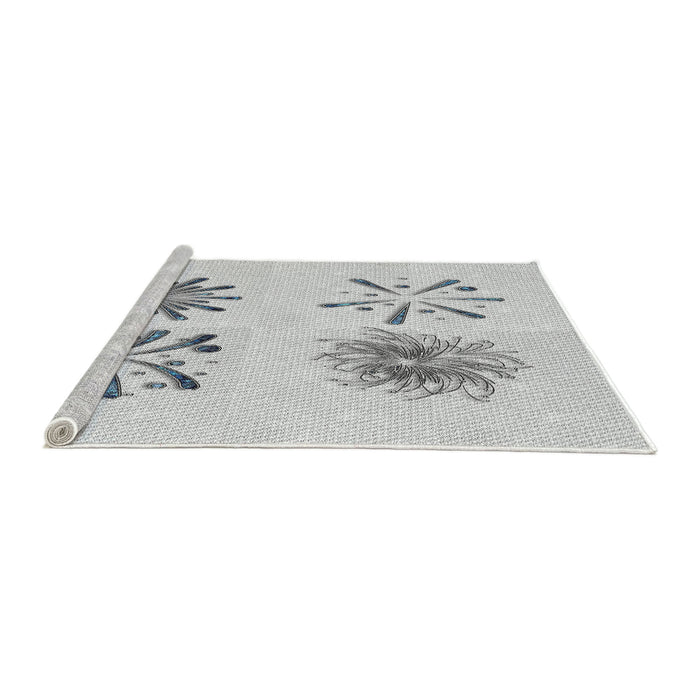 Serging Thickness of Machine Washable Transitional White Smoke Rug, wshpat906
