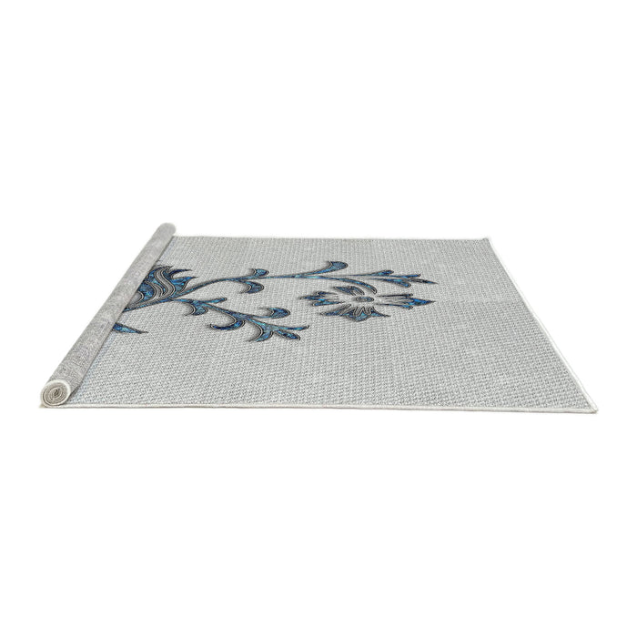 Serging Thickness of Machine Washable Transitional White Smoke Rug, wshpat909