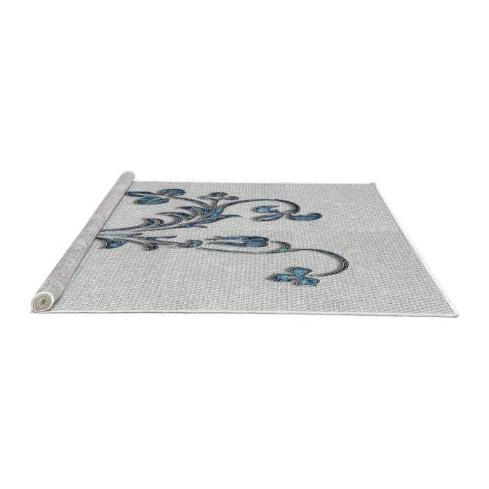Serging Thickness of Machine Washable Transitional White Smoke Rug, wshpat918