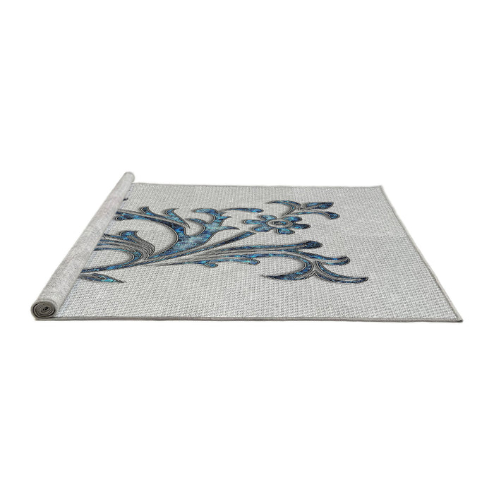Serging Thickness of Machine Washable Transitional Silver Gray Rug, wshpat922