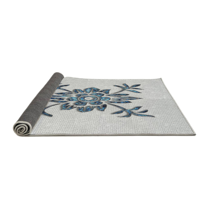 Thickness of Patterned Silver Gray Novelty Rug, pat924