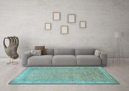 Machine Washable Persian Light Blue Traditional Rug in a Living Room, wshtr1000lblu