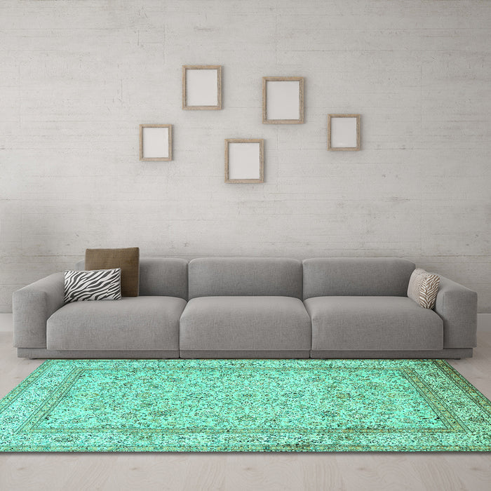 Machine Washable Persian Turquoise Traditional Area Rugs in a Living Room,, wshtr1002turq