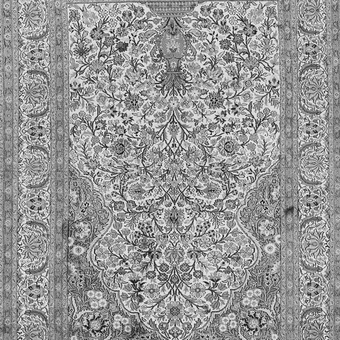 Serging Thickness of Machine Washable Persian Gray Traditional Rug, wshtr1004gry