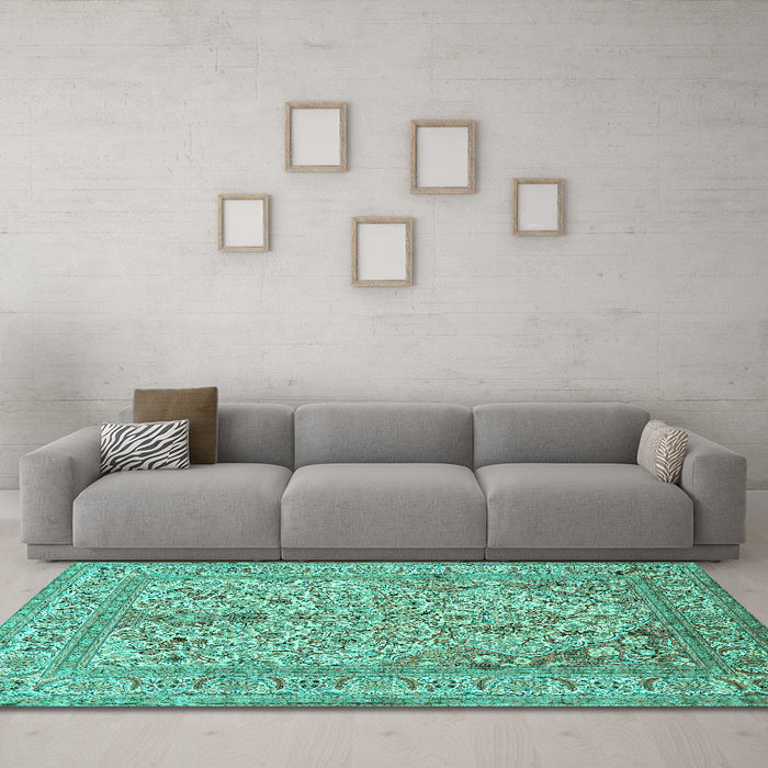 Machine Washable Persian Turquoise Traditional Area Rugs in a Living Room,, wshtr1004turq
