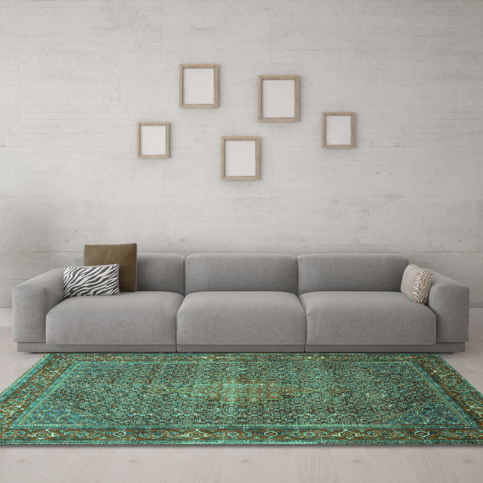 Machine Washable Persian Turquoise Traditional Area Rugs in a Living Room,, wshtr1005turq