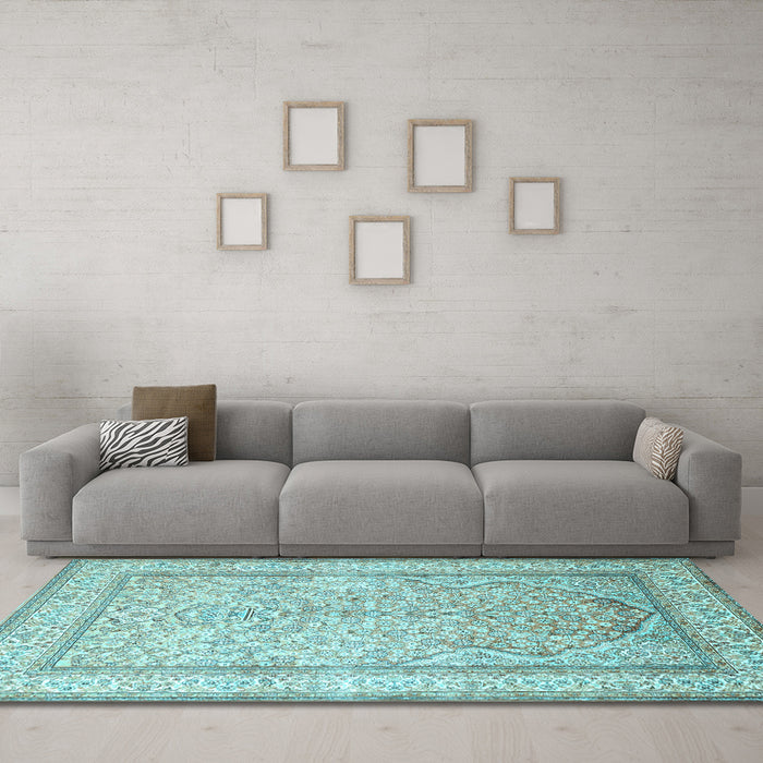 Machine Washable Persian Light Blue Traditional Rug in a Living Room, wshtr1007lblu