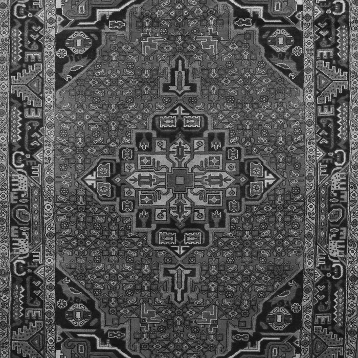 Serging Thickness of Machine Washable Medallion Gray Traditional Rug, wshtr100gry