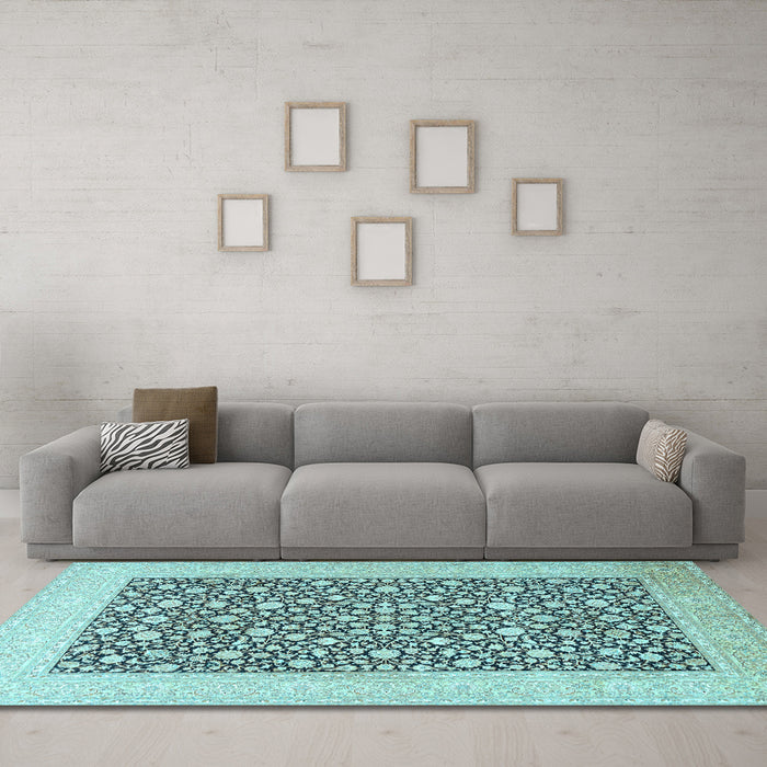 Machine Washable Persian Light Blue Traditional Rug in a Living Room, wshtr1012lblu