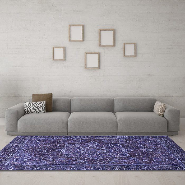 Machine Washable Persian Blue Traditional Rug in a Living Room, wshtr1013blu