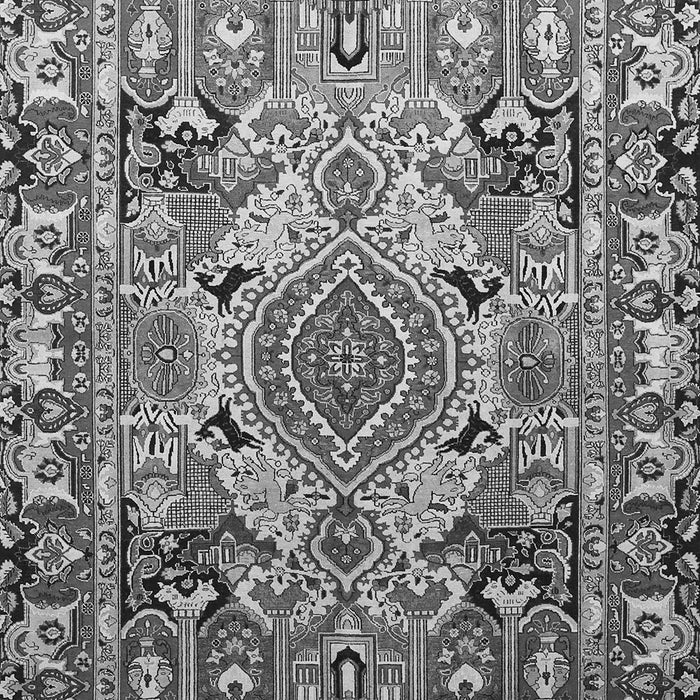 Serging Thickness of Machine Washable Persian Gray Traditional Rug, wshtr1014gry