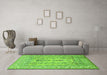 Machine Washable Persian Green Traditional Area Rugs in a Living Room,, wshtr1017grn