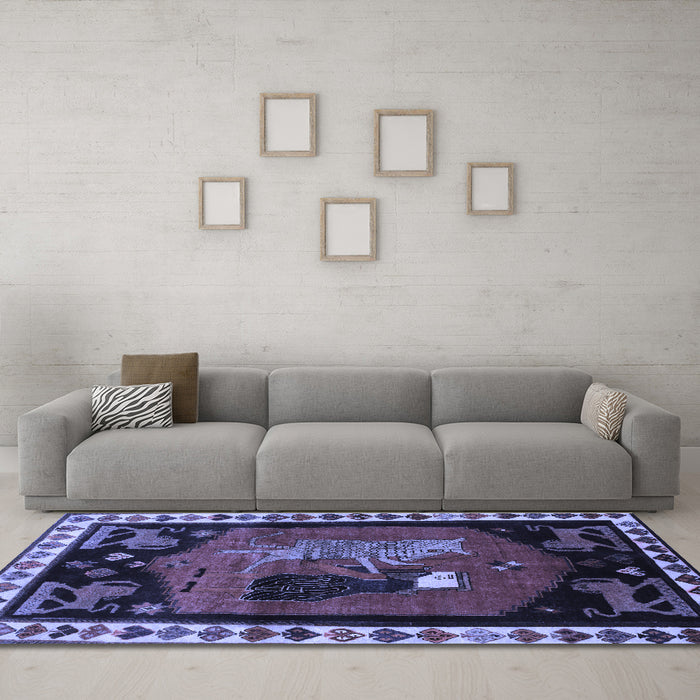 Machine Washable Animal Blue Traditional Rug in a Living Room, wshtr101blu