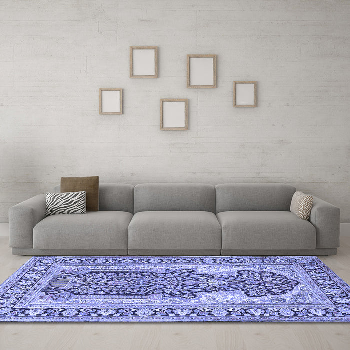 Machine Washable Persian Blue Traditional Rug in a Living Room, wshtr1021blu