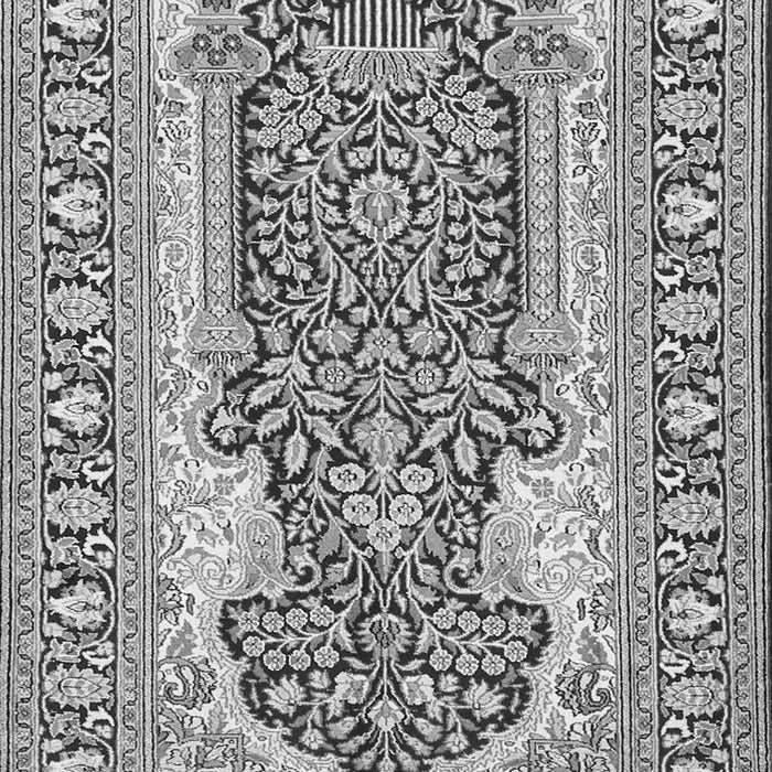 Serging Thickness of Machine Washable Persian Gray Traditional Rug, wshtr1021gry