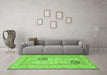 Machine Washable Persian Green Traditional Area Rugs in a Living Room,, wshtr1024grn