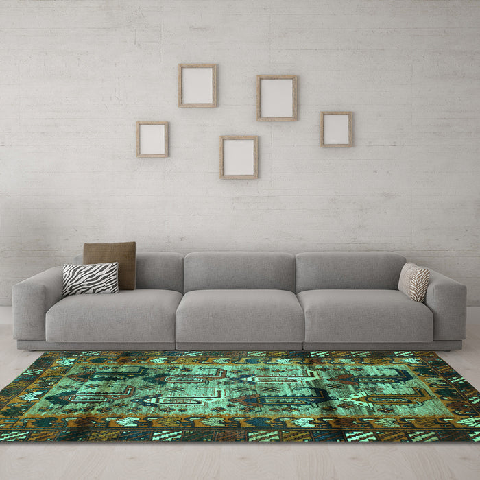 Machine Washable Persian Turquoise Traditional Area Rugs in a Living Room,, wshtr102turq