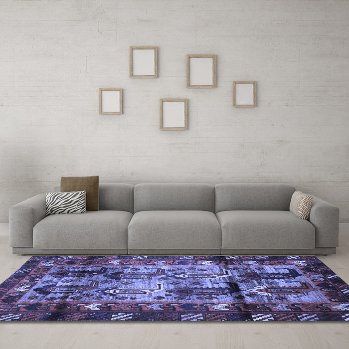 Machine Washable Persian Blue Traditional Rug in a Living Room, wshtr102blu