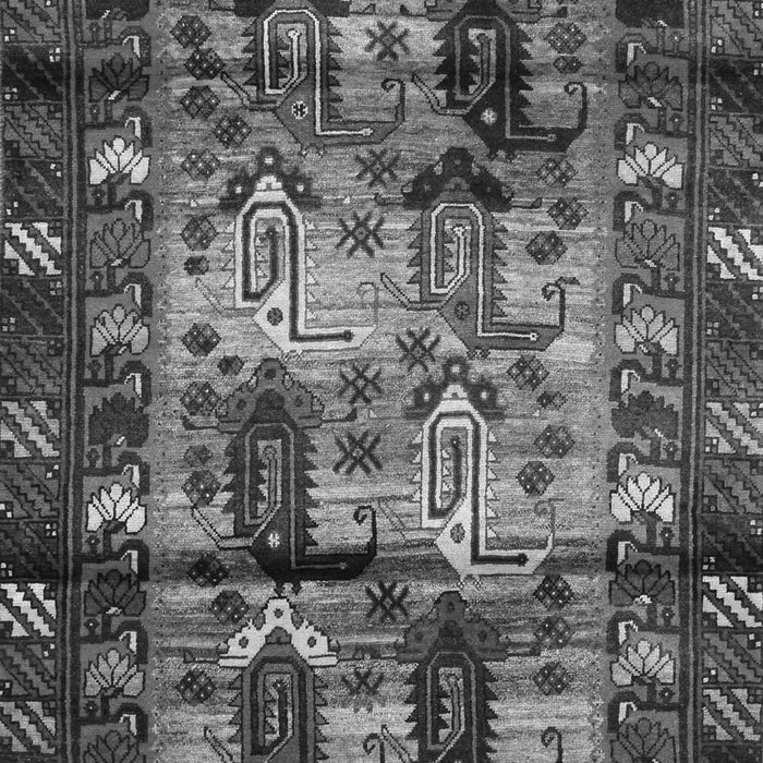 Serging Thickness of Machine Washable Persian Gray Traditional Rug, wshtr102gry