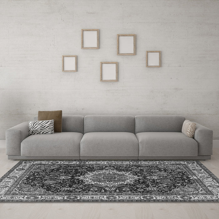 Machine Washable Medallion Gray Traditional Rug in a Living Room,, wshtr1030gry