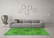 Machine Washable Medallion Green Traditional Area Rugs in a Living Room,, wshtr1031grn