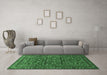 Machine Washable Persian Emerald Green Traditional Area Rugs in a Living Room,, wshtr1037emgrn