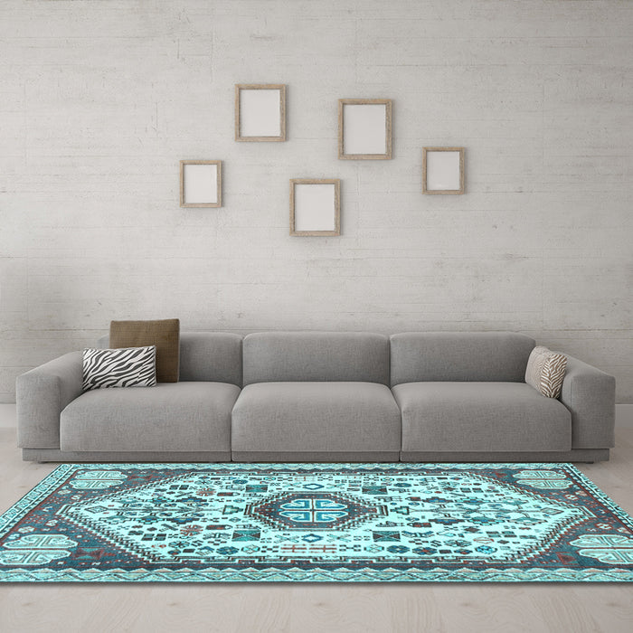 Machine Washable Persian Light Blue Traditional Rug in a Living Room, wshtr1039lblu