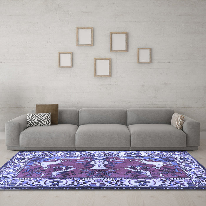 Machine Washable Animal Blue Traditional Rug in a Living Room, wshtr1042blu