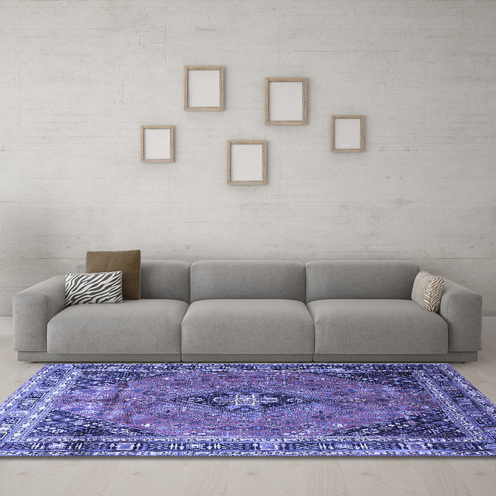 Machine Washable Medallion Blue Traditional Rug in a Living Room, wshtr1044blu