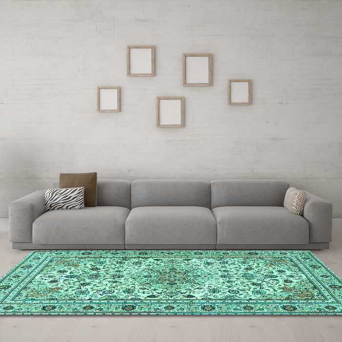 Machine Washable Persian Turquoise Traditional Area Rugs in a Living Room,, wshtr1046turq