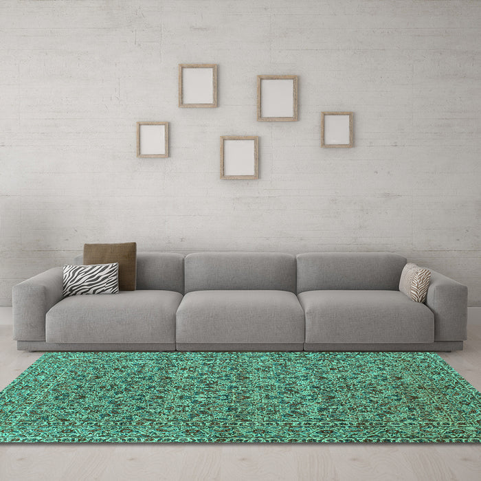 Machine Washable Persian Turquoise Traditional Area Rugs in a Living Room,, wshtr104turq