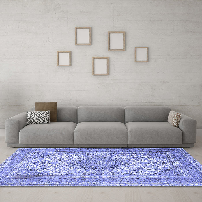 Machine Washable Medallion Blue Traditional Rug in a Living Room, wshtr1051blu
