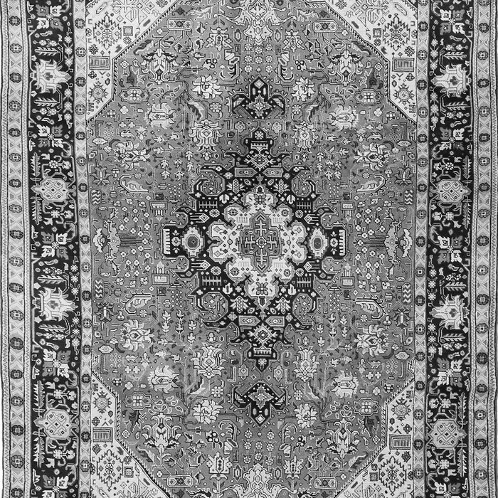 Serging Thickness of Machine Washable Persian Gray Traditional Rug, wshtr1059gry