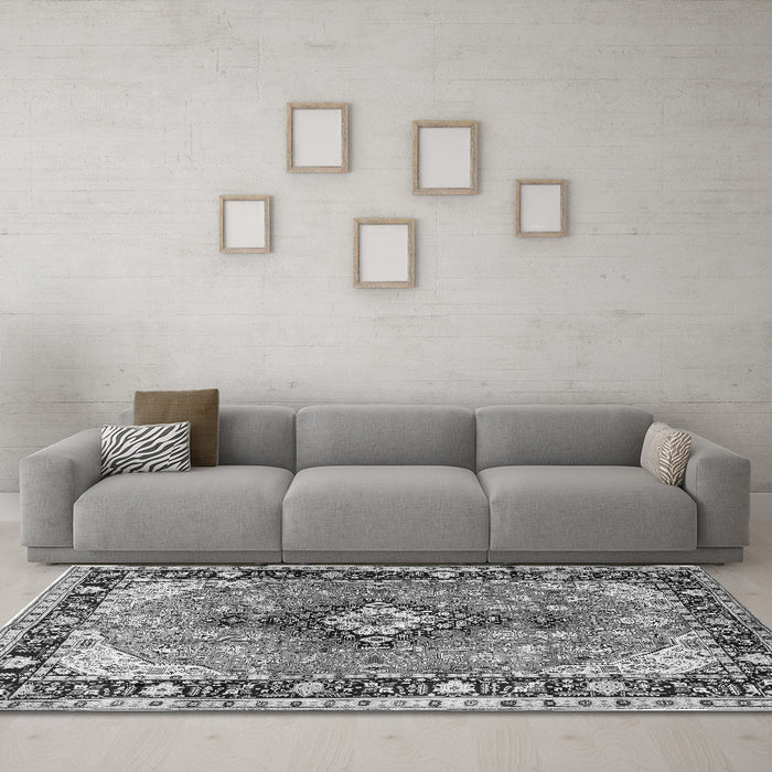 Machine Washable Persian Gray Traditional Rug in a Living Room,, wshtr1059gry