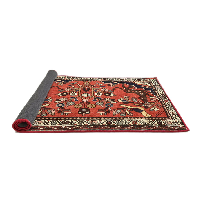 Sideview of Traditional Red Persian Rug, tr1060