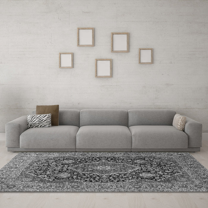 Machine Washable Medallion Gray Traditional Rug in a Living Room,, wshtr1063gry