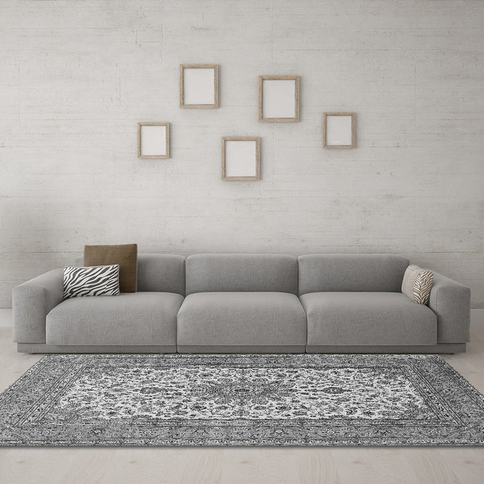 Machine Washable Medallion Gray Traditional Rug in a Living Room,, wshtr1065gry