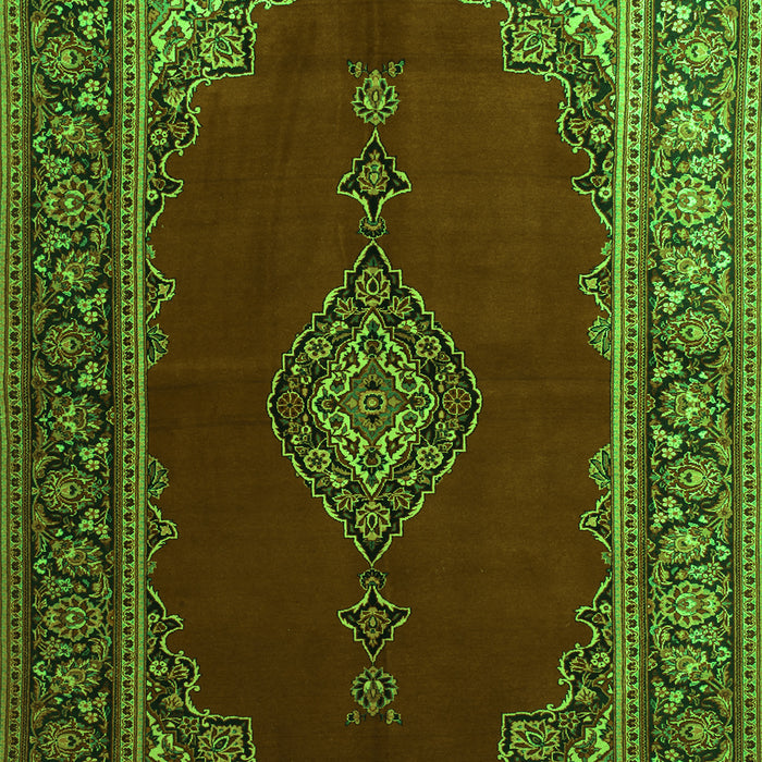 Serging Thickness of Machine Washable Medallion Green Traditional Area Rugs, wshtr106grn