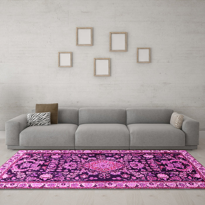Machine Washable Animal Pink Traditional Rug in a Living Room, wshtr1071pnk