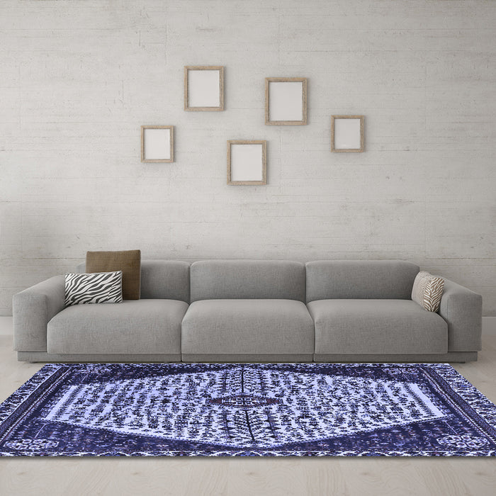 Machine Washable Persian Blue Traditional Rug in a Living Room, wshtr1073blu