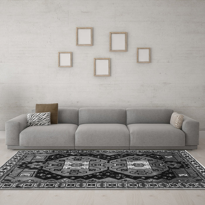 Machine Washable Persian Gray Traditional Rug in a Living Room,, wshtr1075gry