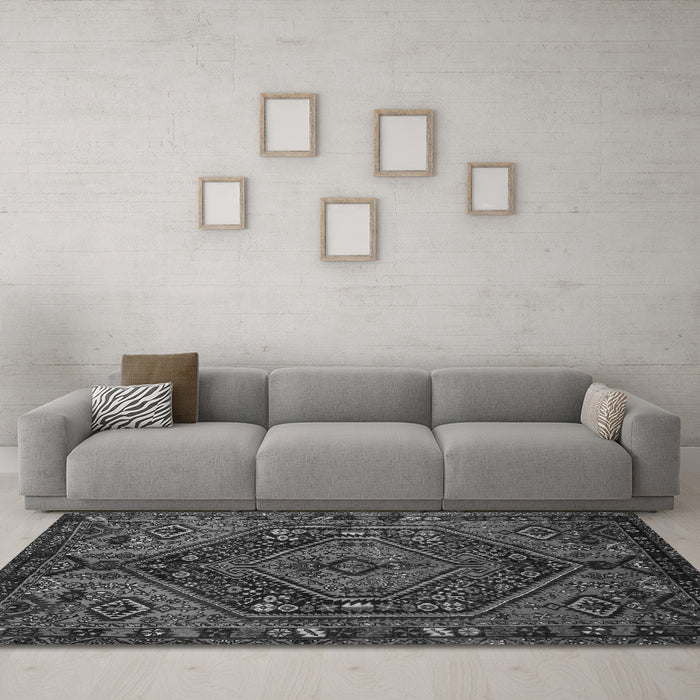 Machine Washable Persian Gray Traditional Rug in a Living Room,, wshtr107gry
