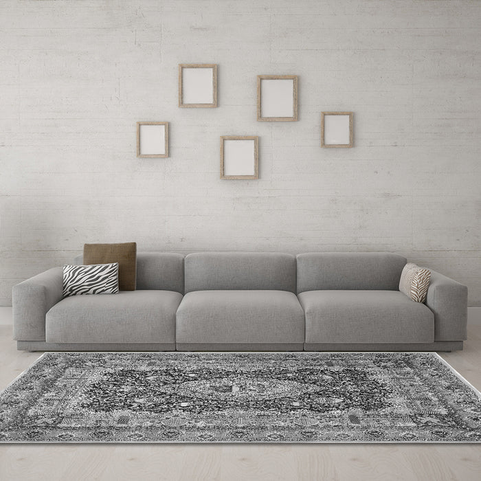 Machine Washable Medallion Gray Traditional Rug in a Living Room,, wshtr1084gry