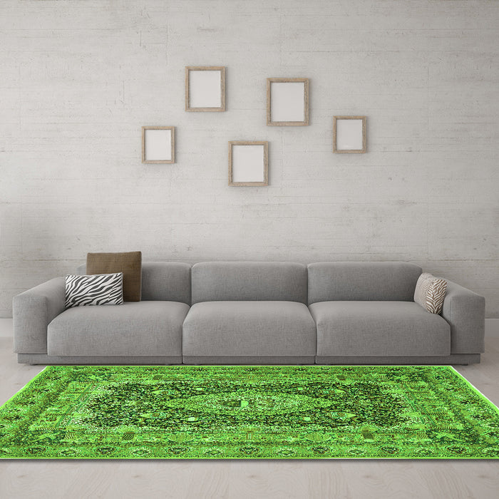 Machine Washable Medallion Green Traditional Area Rugs in a Living Room,, wshtr1084grn