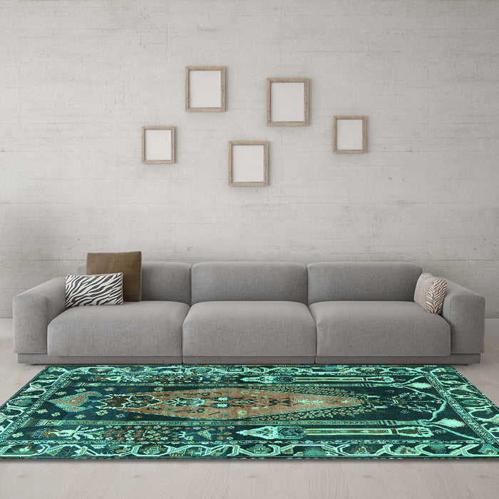 Machine Washable Medallion Turquoise Traditional Area Rugs in a Living Room,, wshtr1085turq