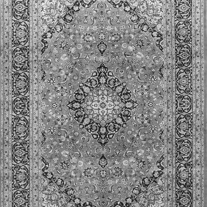 Serging Thickness of Machine Washable Persian Gray Traditional Rug, wshtr1087gry