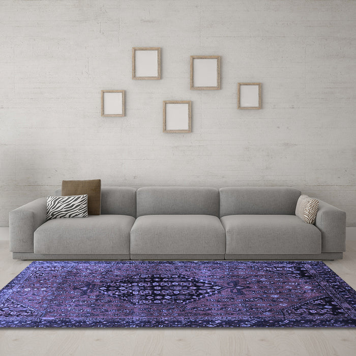 Machine Washable Persian Blue Traditional Rug in a Living Room, wshtr108blu