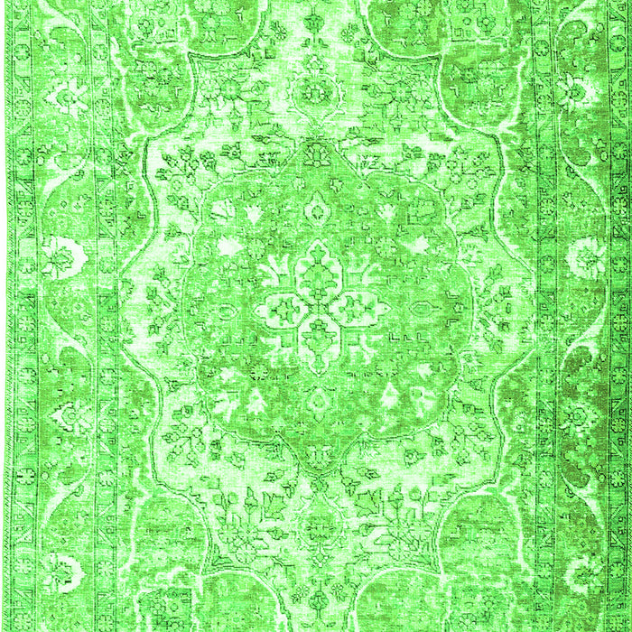 Serging Thickness of Machine Washable Persian Green Traditional Area Rugs, wshtr1090grn