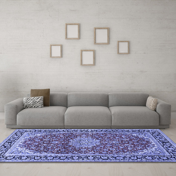 Machine Washable Medallion Blue Traditional Rug in a Living Room, wshtr1092blu